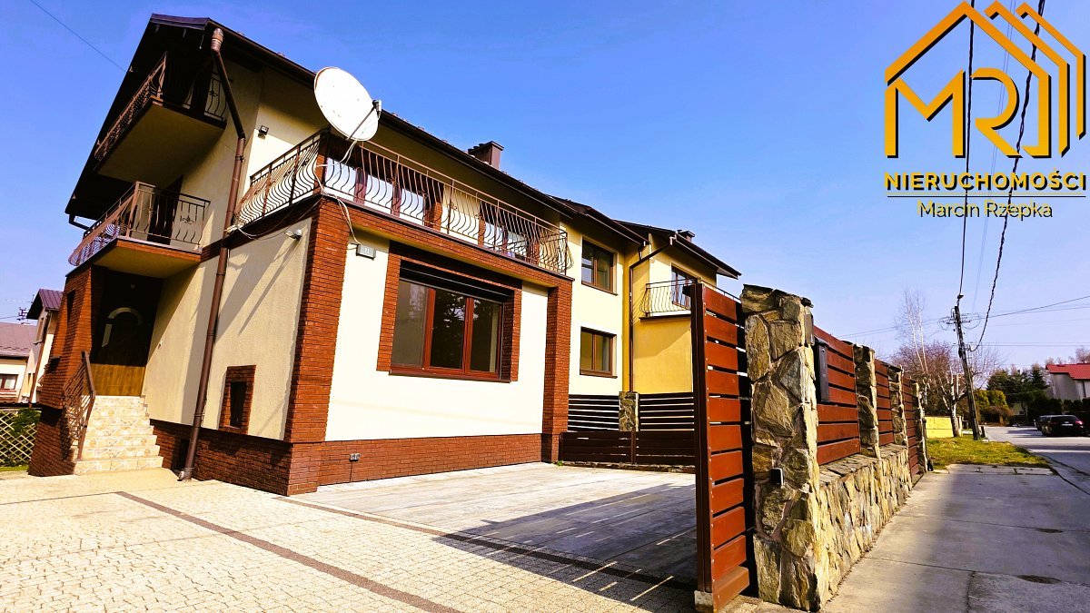Do sprzedania przestronny dom 219 m² z garażem i tarasem Tarnów, Władysława Olszewskiego  219m2 Foto 1