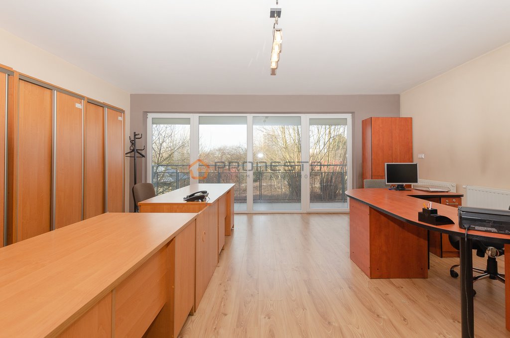 Mieszkanie trzypokojowe na sprzedaż Rzeszów, Drabinianka, Eugeniusza Kwiatkowskiego  63m2 Foto 2