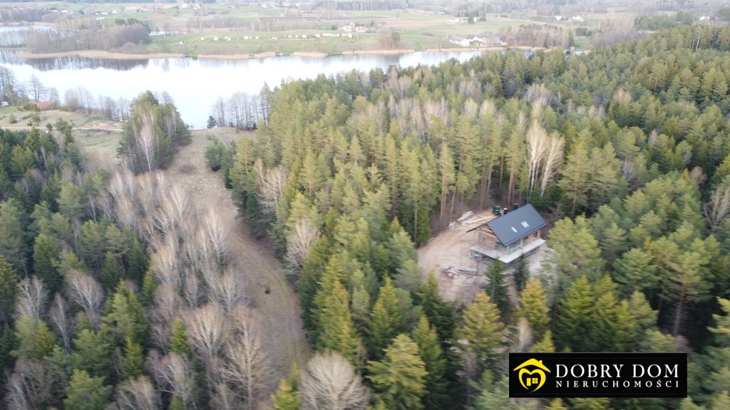 Polecam nowoczesny dom 168 m² w lesie z garażem i prywatnością Karolin  168m2 Foto 1