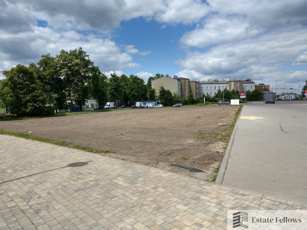 Działka komercyjna na sprzedaż Radomsko, Kościuszki  3 452m2 Foto 1