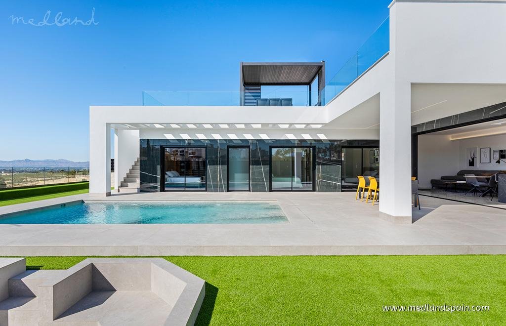 Nowoczesna villa z basenem i solariumem w La Finca Hiszpania, Algorfa  129m2 Foto 1