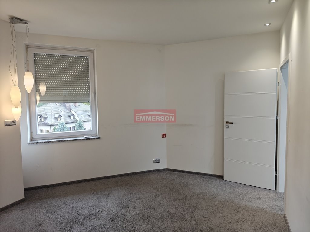 Lokal użytkowy na wynajem Kraków, Ruczaj  127m2 Foto 1