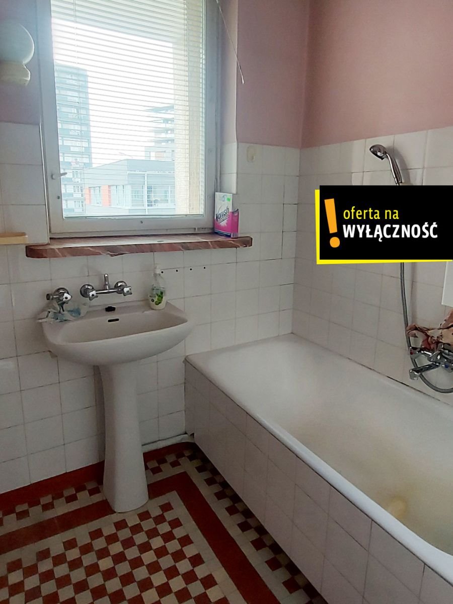 Mieszkanie trzypokojowe na sprzedaż Kielce, Dąbrowska  60m2 Foto 9