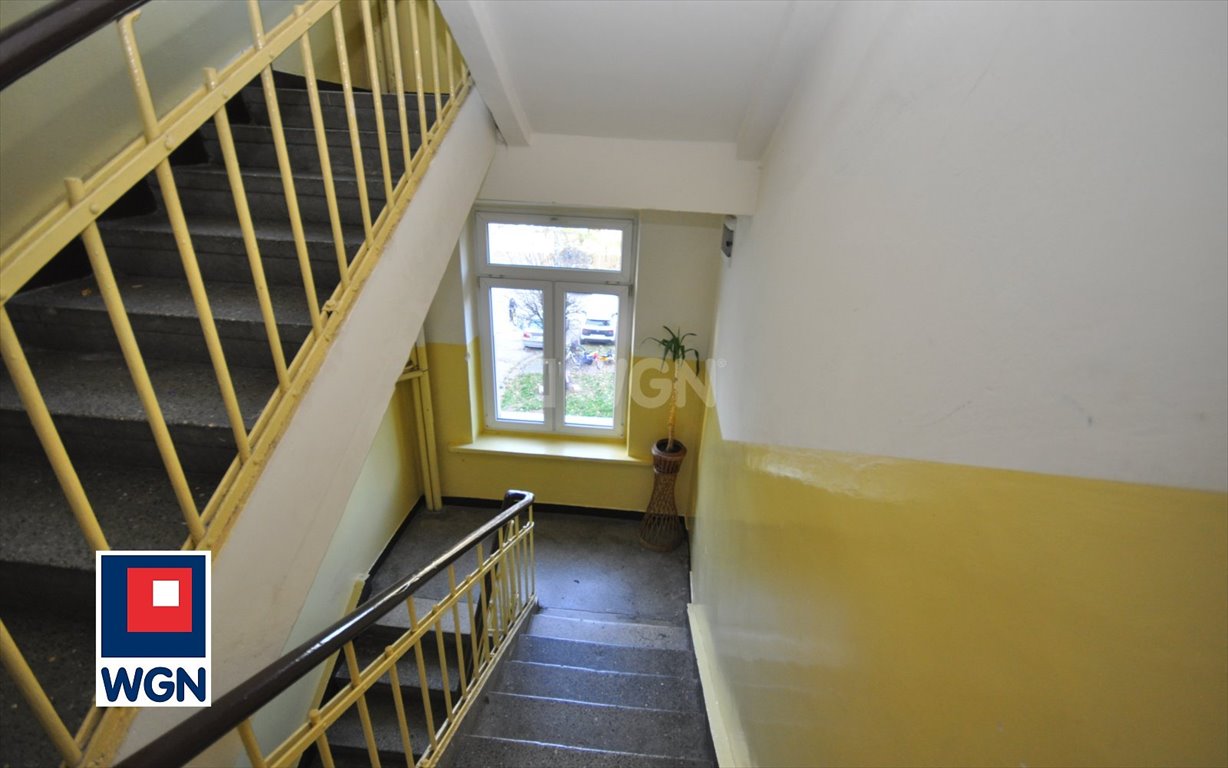 Mieszkanie dwupokojowe na sprzedaż Radomsko, Wyszyńskiego  44m2 Foto 12