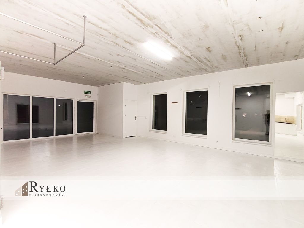 Lokal użytkowy na wynajem Przyłęki, Zabytkowa  75m2 Foto 1