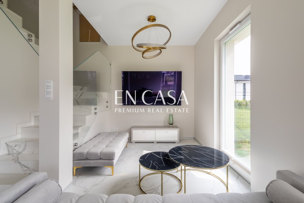 Nowoczesny dom bliźniak z ogródkiem, blisko Jeziora Fabrycznego Łomianki  84m2 Foto 1