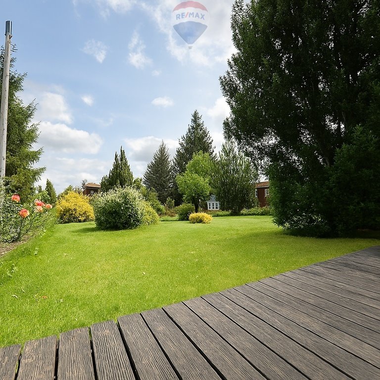 Działka rekreacyjna na sprzedaż Kajetany, Czarny Las  352m2 Foto 1