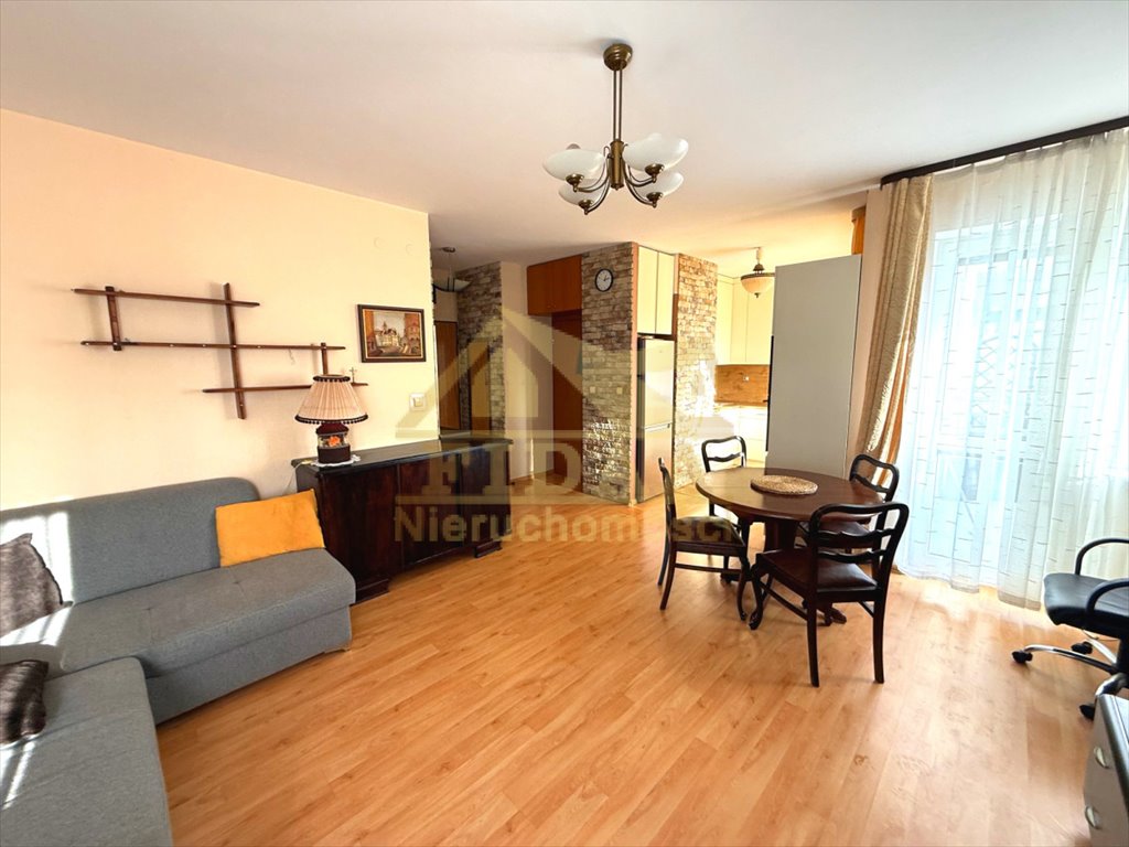 Mieszkanie 2 pokoje z dużym potencjałem, blisko metra Warszawa, Bemowo Górce, stacja metra Bemowo  57m2 Foto 1