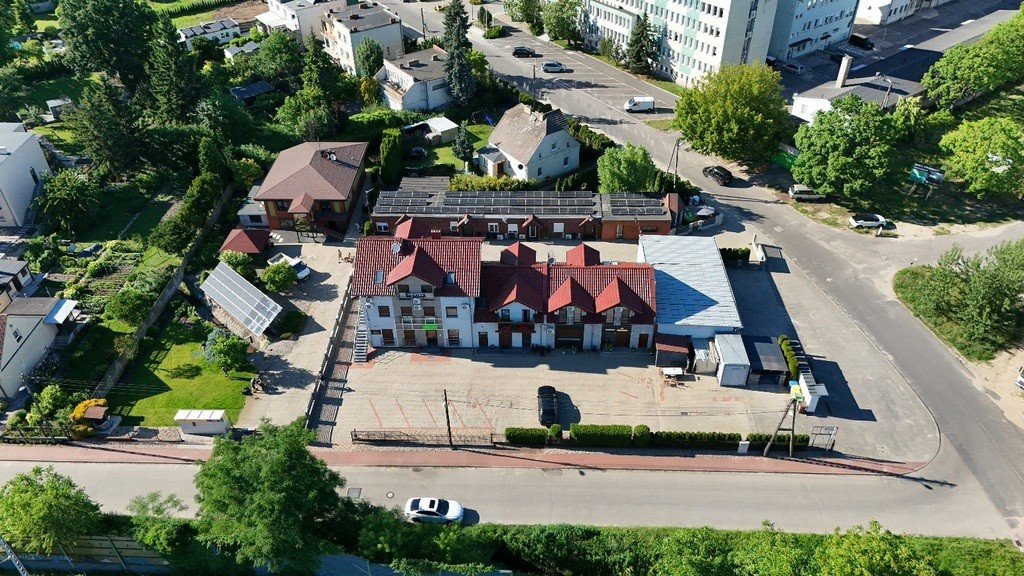 Na sprzedaż dochodowy obiekt noclegowy 320 m² w Poznaniu Poznań, Junikowo, Miśnieńska  320m2 Foto 1