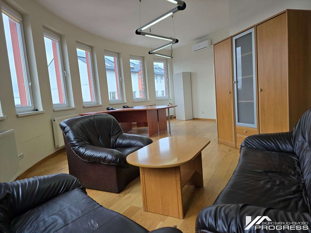 Lokal użytkowy 256 m² - centrum Krosna - własny parking Krosno, Składowa  256m2 Foto 1