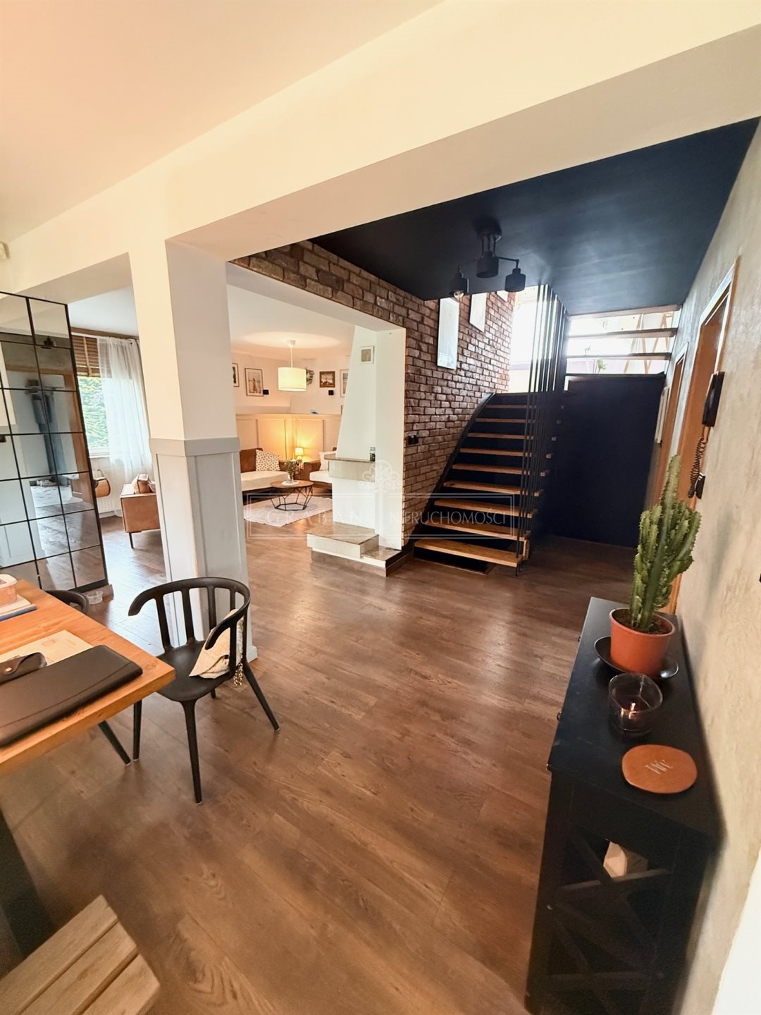 Dom na sprzedaż Koronowo, Koronowo  225m2 Foto 1