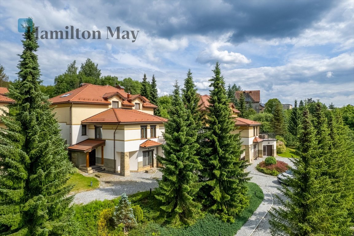 Dom na sprzedaż Krynica-Zdrój, Krynica-Zdrój, Słoneczna  330m2 Foto 1