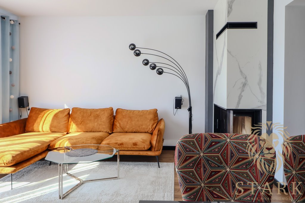 Inteligentny dom 124 m² z garażami i ogrodem w Grzędzicach Grzędzice, Jaśminowa  142m2 Foto 1