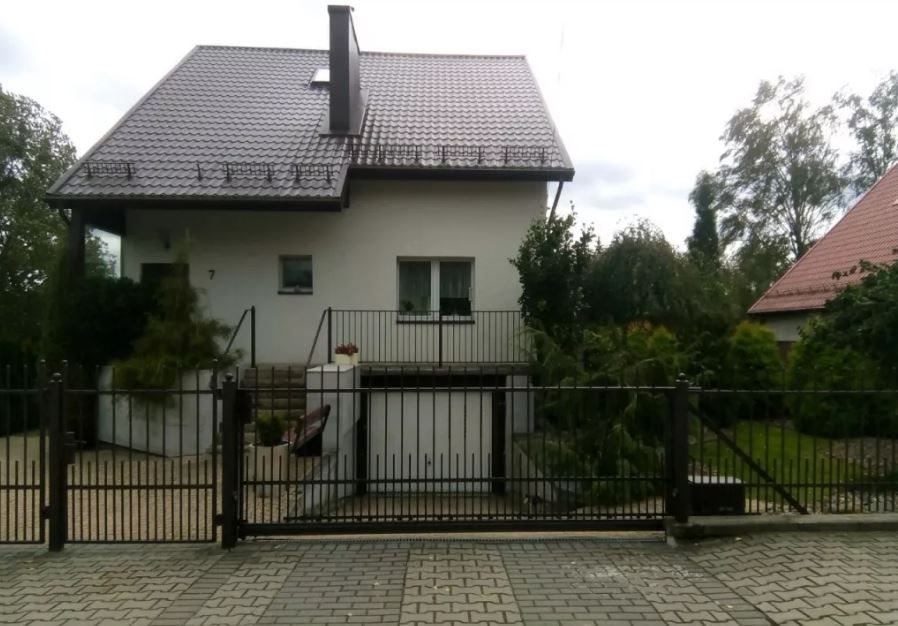 Dom na sprzedaż Ryn, Ryn 210m2 Foto 1 Dom na sprzedaż Ryn, Ryn 210m2 Foto 1