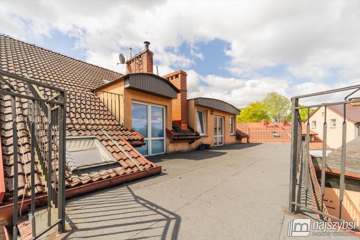 Dom na sprzedaż Węgorzyno  374m2 Foto 1