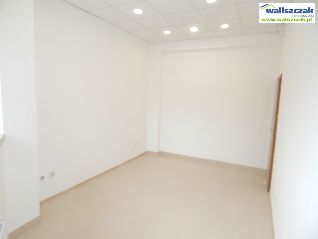 Lokal użytkowy na wynajem Piotrków Trybunalski 17m2 Foto 1 Lokal użytkowy na wynajem Piotrków Trybunalski 17m2 Foto 1