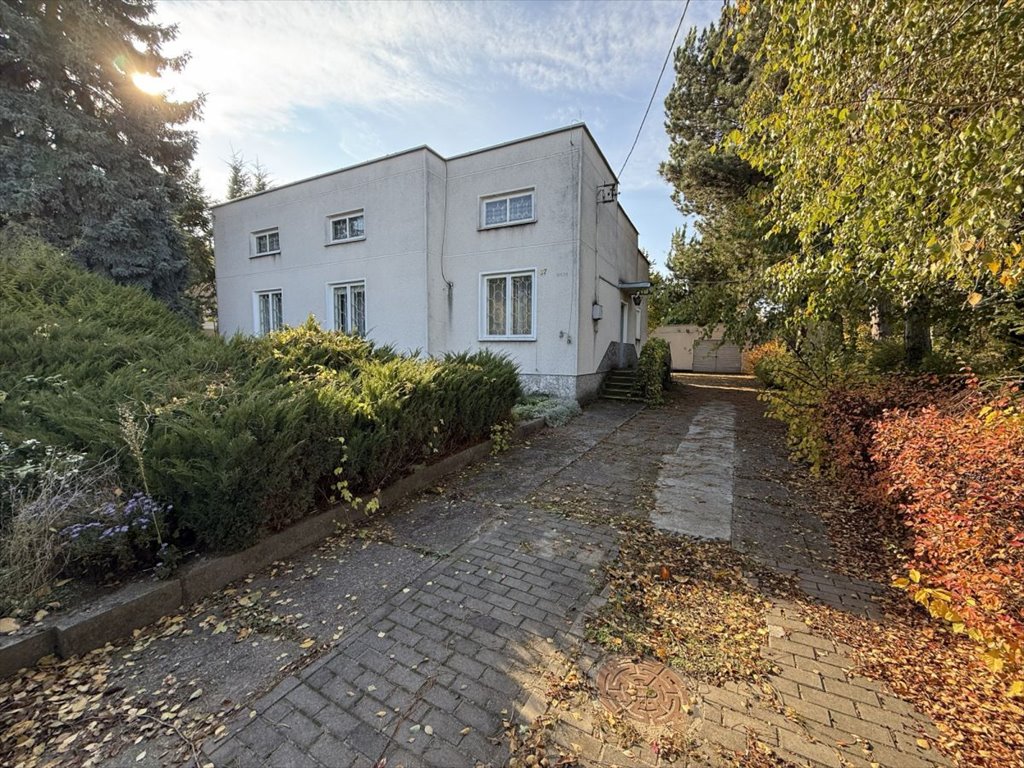 Urokliwy dom z duszą na dużej działce w Chodkowie Chodkowo, Bankowa  120m2 Foto 1