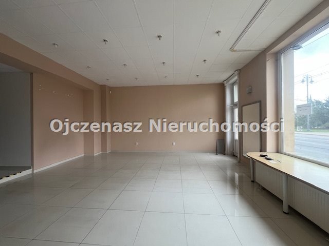 Polecam przestronny lokal handlowy 92 m² z witryną na Starym Mieście Bydgoszcz, Stare Miasto  92m2 Foto 1