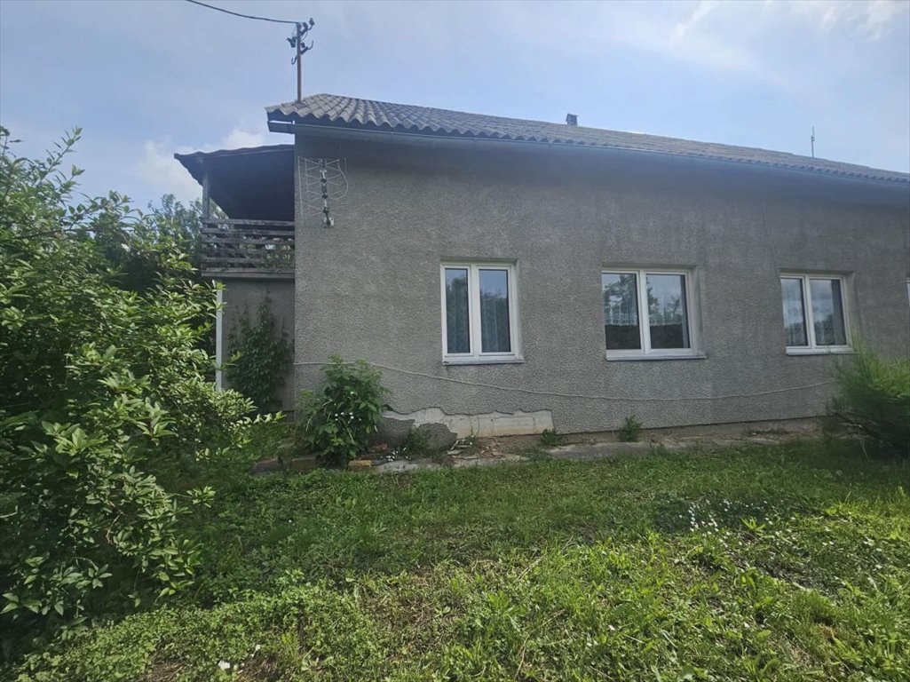 Dom 160 m² z niezależnymi częściami i garażem polecam Leleszki, Leleszki  160m2 Foto 1