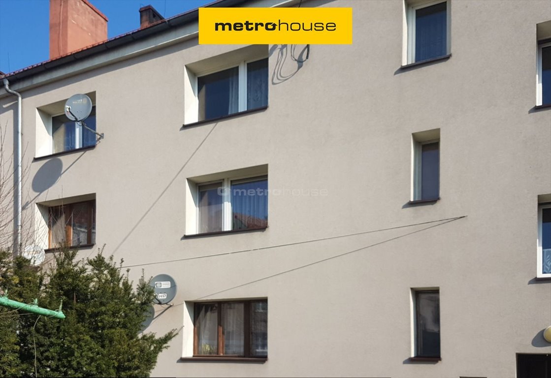 Mieszkanie do remontu z dużym potencjałem, 3 pokoje, piwnica Głubczyce, Sobieskiego  74m2 Foto 1