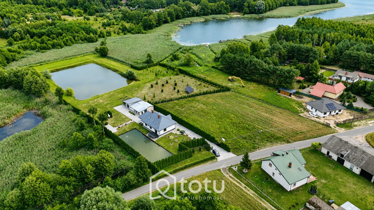 Dom z 2016 r. na dużej działce (11 116 m²) z rezerwatem i jeziorami Gostynin  287m2 Foto 1