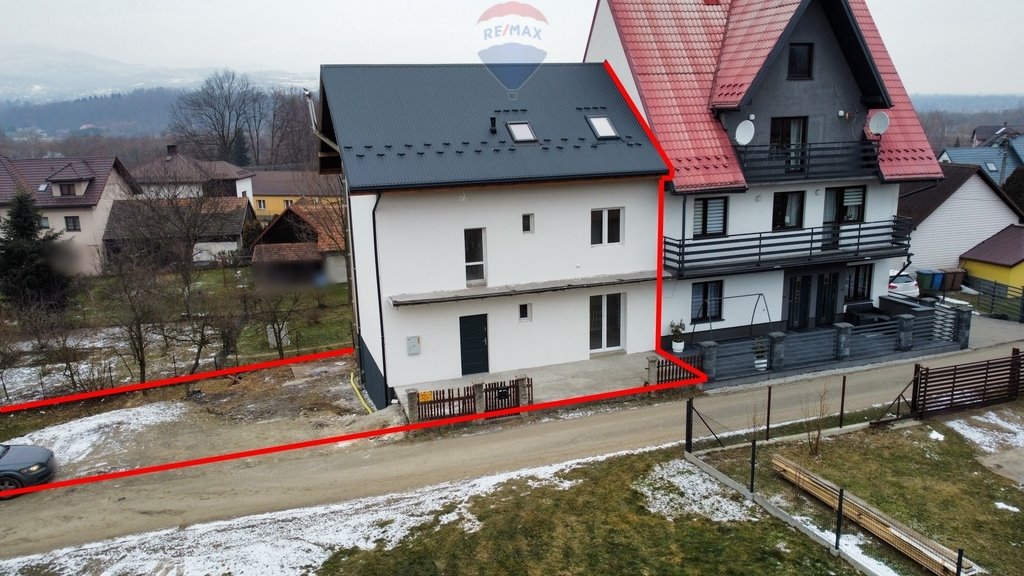 Przestronny dom z dużym ogrodem, 6 pokoi, taras, ogrzewanie podłogowe Wieprz  178m2 Foto 1