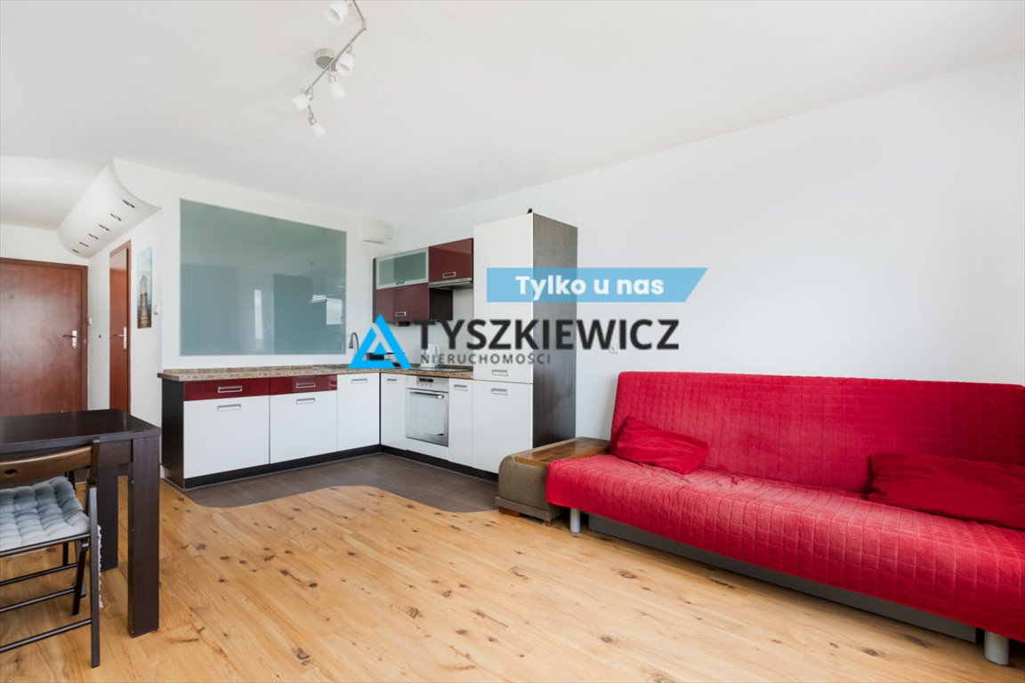 Kawalerka na sprzedaż Gdynia, Grabówek, Morska  42m2 Foto 1