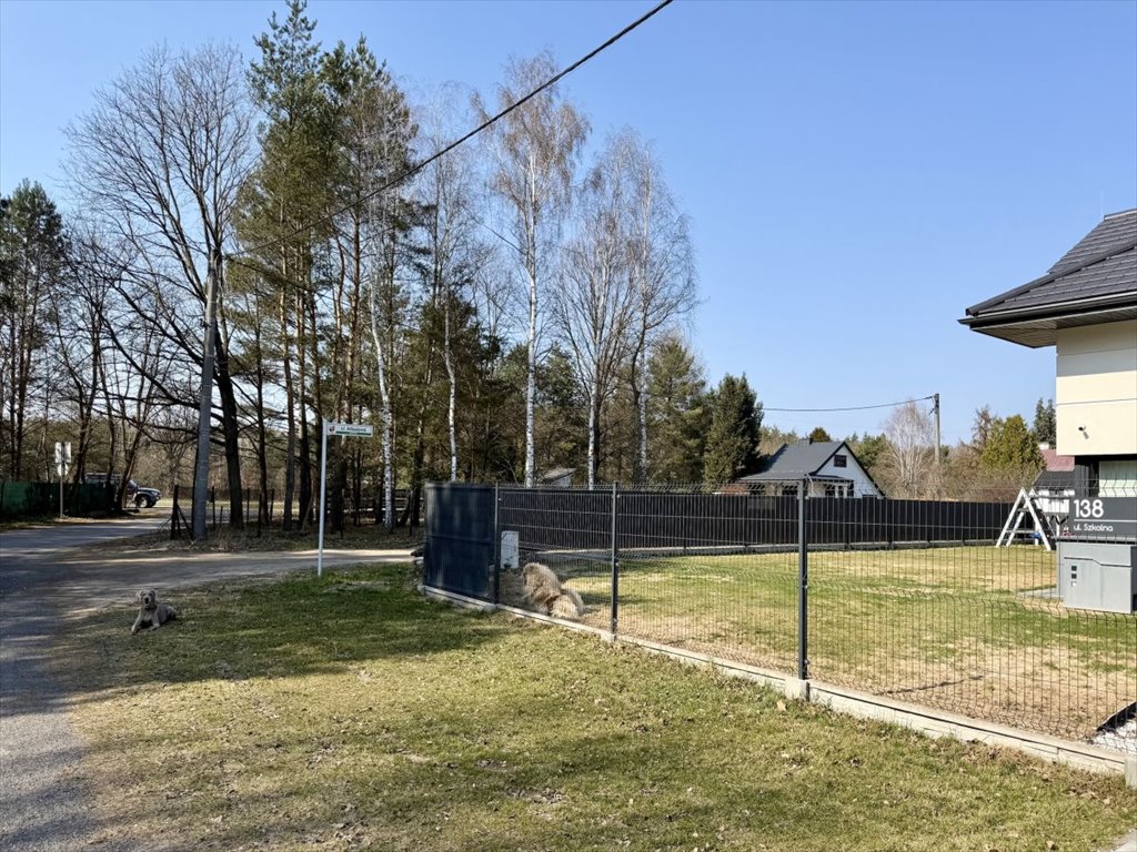 Działka budowlana 1000 m² z sosną, MPZP, utwardzona droga Osowiec, Szkolna  1 000m2 Foto 1