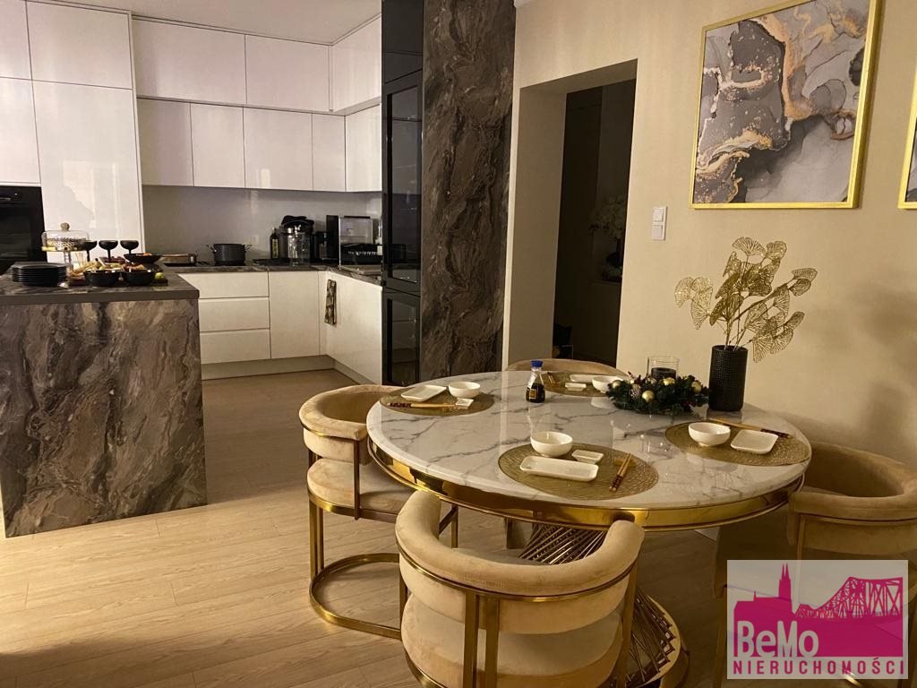 Ekskluzywny 3-pokojowy apartament 108 m2 z garażem w centrum Włocławek, Centrum  108m2 Foto 1