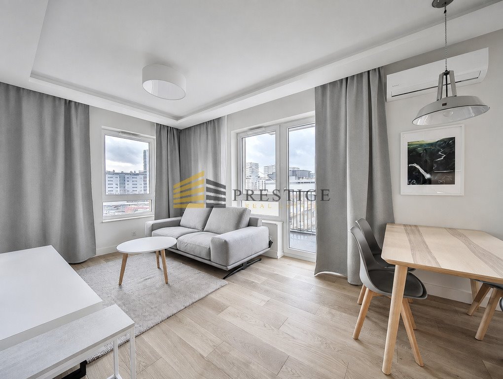 Zapraszam do wynajęcia 57 m² komfortowego, klimatyzowanego mieszkania z garażem Warszawa, Praga-Południe, Optyków  57m2 Foto 1