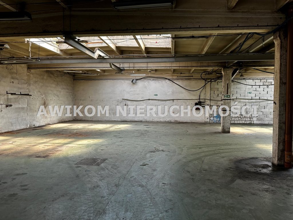 Lokal użytkowy na wynajem Błonie  600m2 Foto 1