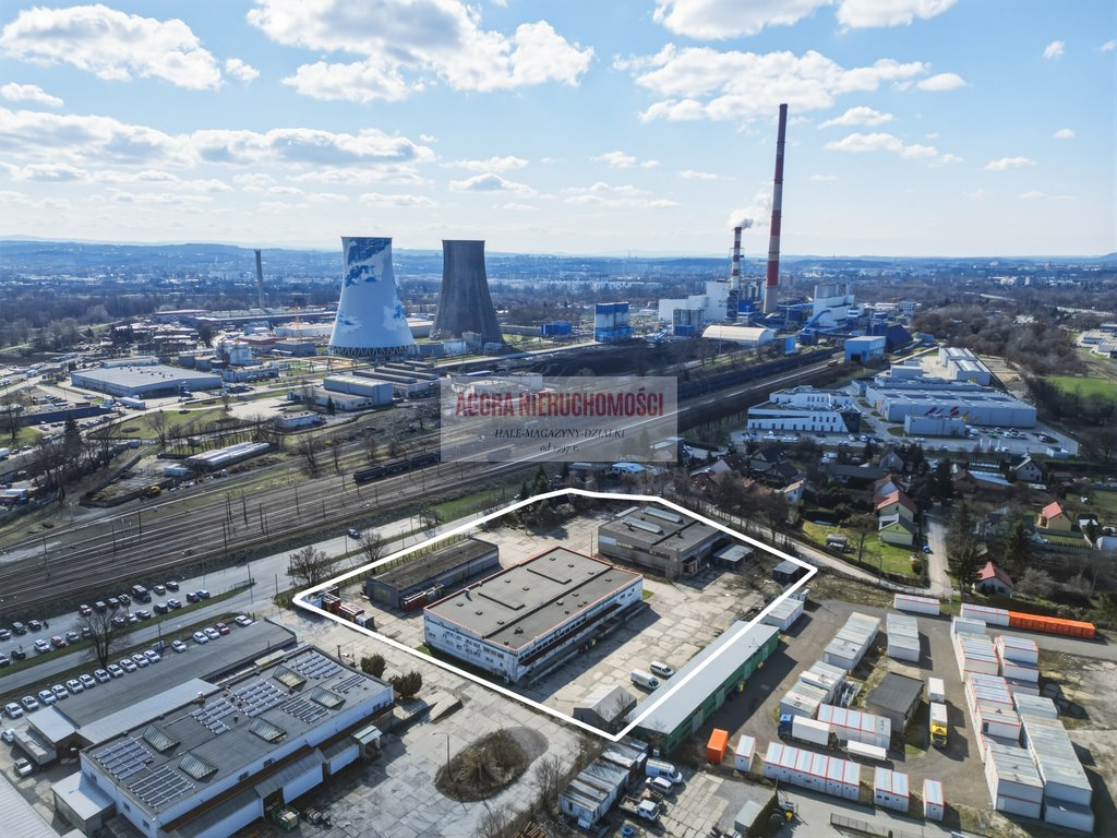Działka usługowa z magazynami i biurami 1,09 ha, media Kraków, Czyżyny, Czyżyny, Siwka  10 900m2 Foto 1