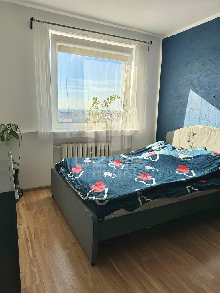 Sprzedam 3-pokojowe mieszkanie z balkonem i piwnicą w Malborku Malbork, Henryka Sienkiewicza  52m2 Foto 1