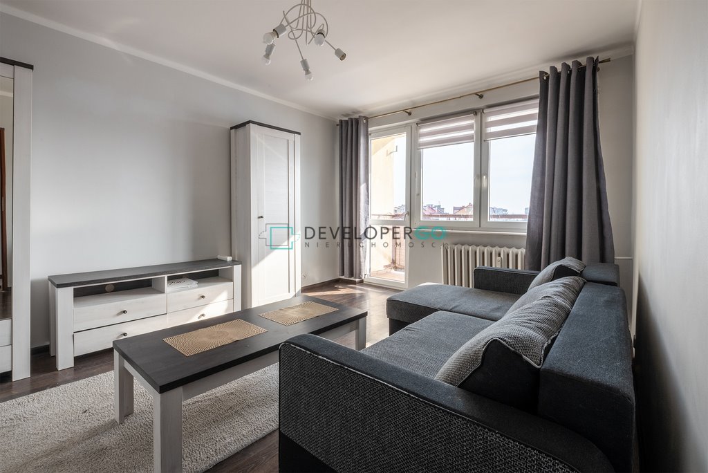 Przestronne 38 m² mieszkanie z dużym balkonem i piwnicą Grajewo, Osiedle Południe  38m2 Foto 1