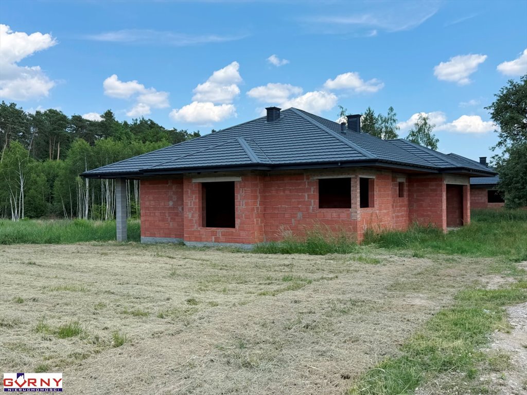 Nowoczesny dom 162 m² z tarasem i garażem w Uszczyniu Uszczyn  162m2 Foto 1