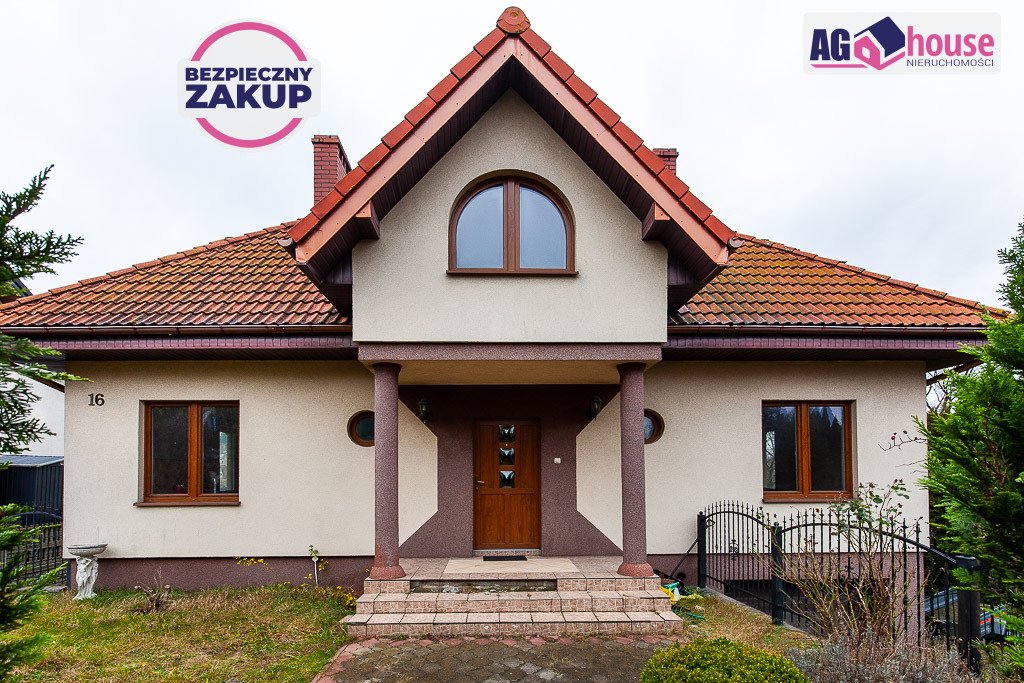 Przestronny dom 6 pokoi z podpiwniczeniem i niezależnym wejściem Luzino, Krzywa  190m2 Foto 1