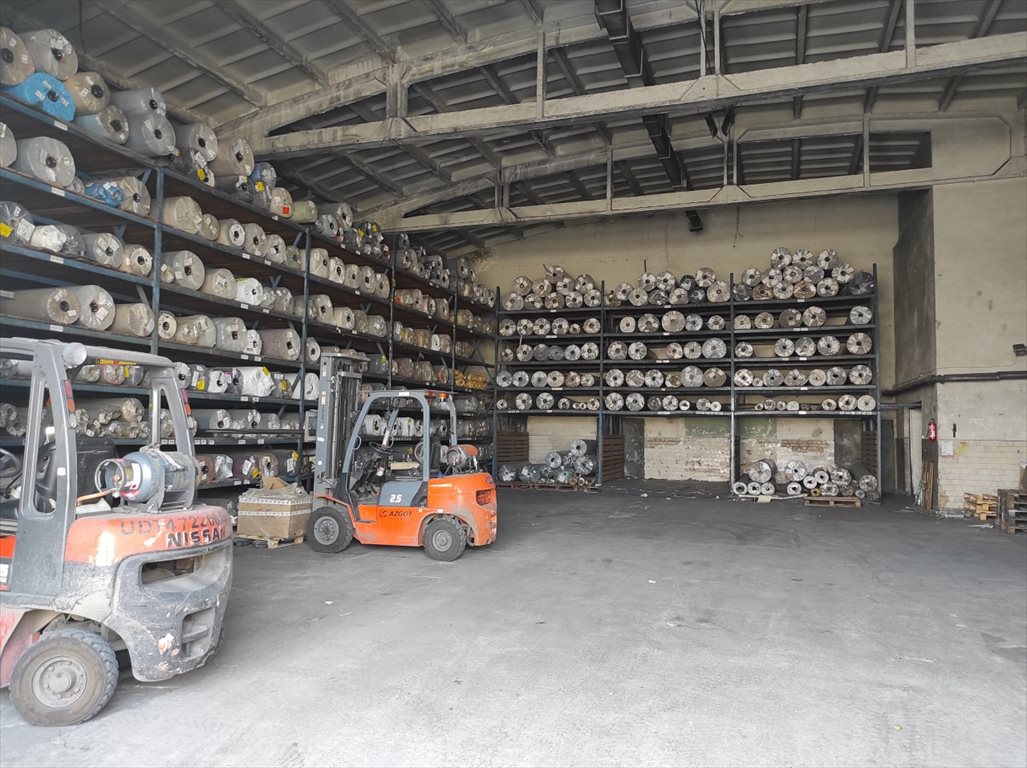 Magazyn 440 m² przy Aleji Wyzwolenia - dostępny od ręki Rzeszów, Aleja Wyzwolenia 2  440m2 Foto 1