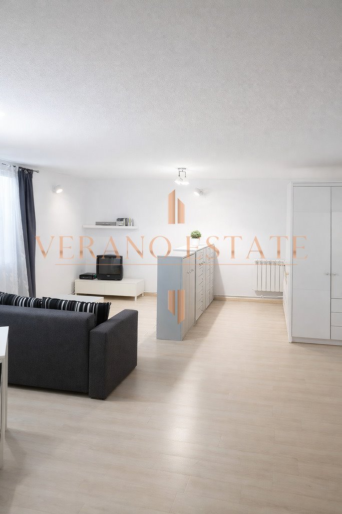 Przestronny lokal użytkowy 42,74 m² w zielonej Ochocie Warszawa, Ochota, Włodarzewska  43m2 Foto 1