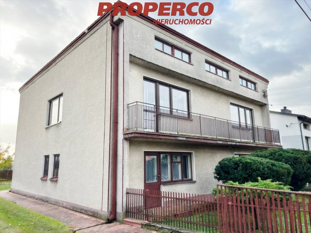 Przestronny dom 250 m2 z piwnicą i garażem w Łopusznie Łopuszno  250m2 Foto 1