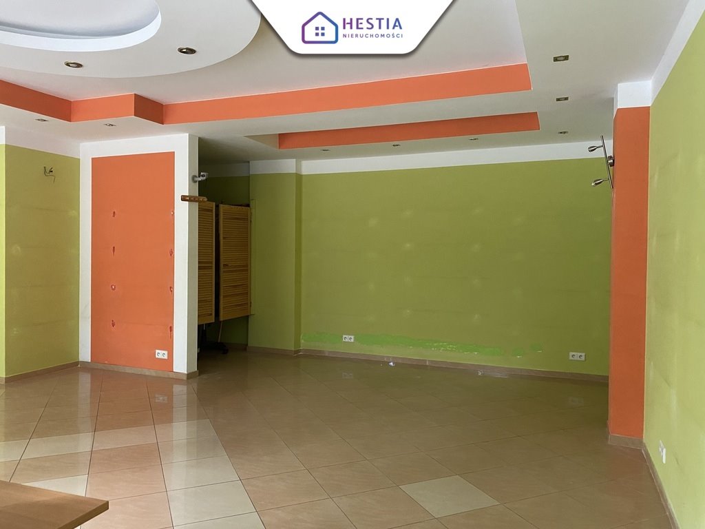 Polecam przestronny lokal usługowy 47 m² z parkingiem i niskimi kosztami Szczecin, Centrum, Jagiellońska 67A  47m2 Foto 1