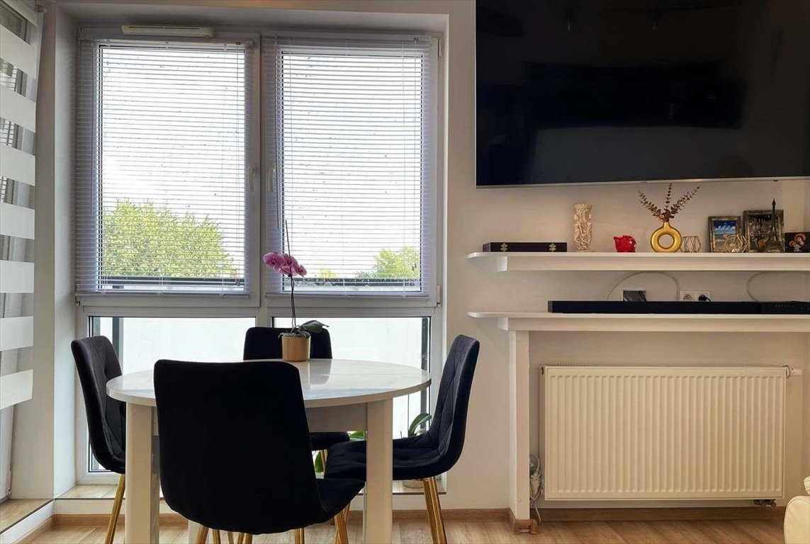 Mieszkanie trzypokojowe na sprzedaż Płock, ul. 11 Listopada  50m2 Foto 1