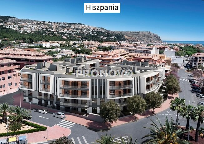 Nowoczesny apartament 3 pok. z tarasem, basenami i parkingiem Hiszpania, Javea  67m2 Foto 1