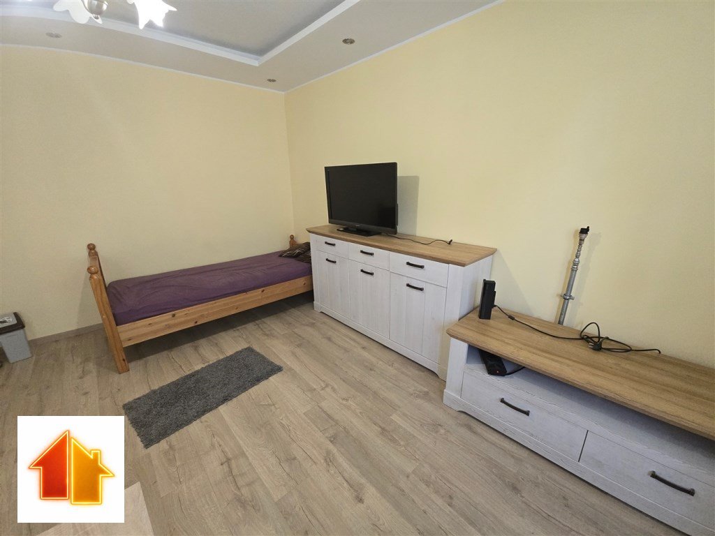 Na wynajem przestronne pokoje dla 7 pracowników w Płocku Płock, Tytusa Chałubińskiego 8  60m2 Foto 1
