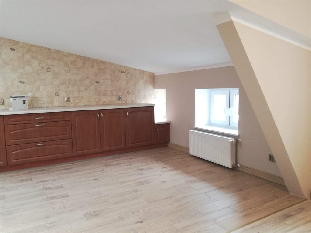 Mieszkanie trzypokojowe na sprzedaż Kołobrzeg, Starówka  93m2 Foto 2