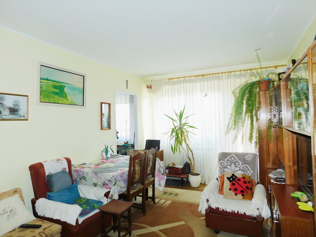 Mieszkanie trzypokojowe na sprzedaż Giżycko, Osiedle XXX-lecia Wolnych Wyborów  48m2 Foto 1