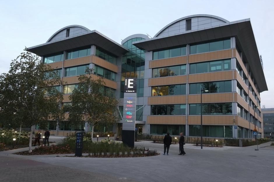 Nowoczesne biura w Wiśniowym Business Park, 2 239 m2 Warszawa, Włochy, Iłżecka  2 239m2 Foto 1