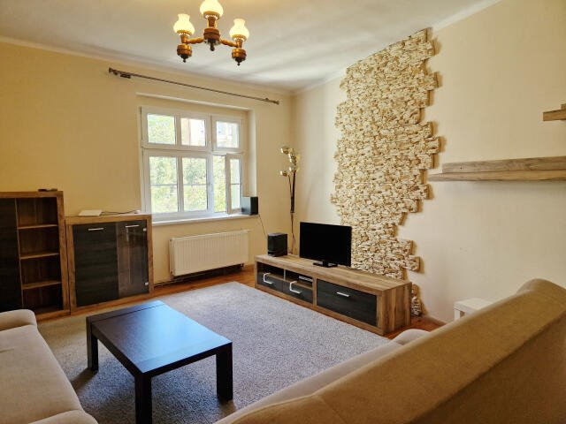 Przestronne 2-pokojowe mieszkanie w centrum Opola z dużą kuchnią Opole, Centrum, Łangowskiego  58m2 Foto 1