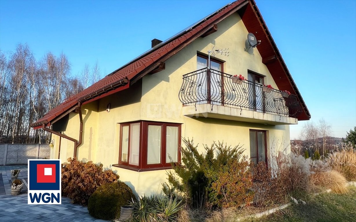 Komfortowy dom 197 m2 z garażem, tarasem i pięknym widokiem Regulice, Regulice, Regulice  197m2 Foto 1