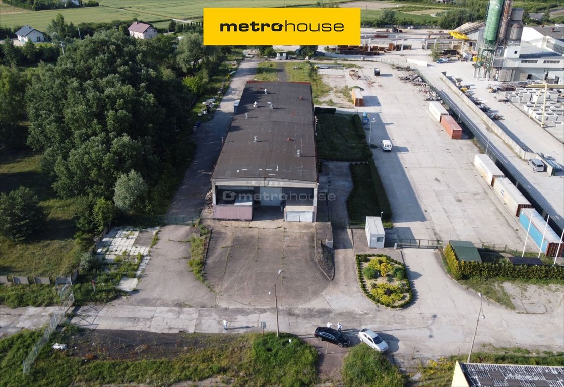 Hala produkcyjno-magazynowa 1208 m² z biurami, Teren 1,4ha Toruń  1 208m2 Foto 1