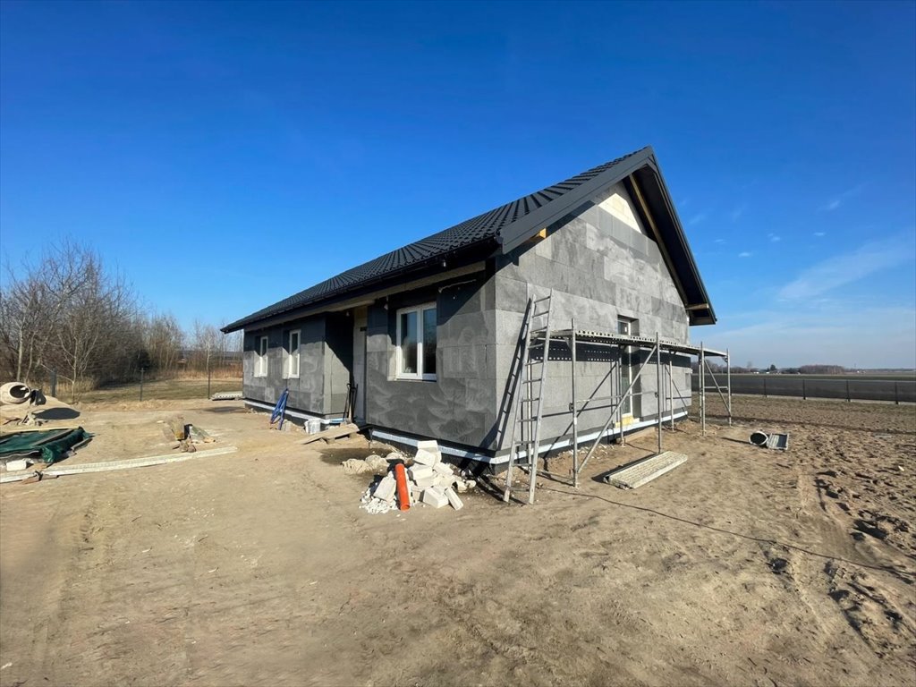 Dom na sprzedaż Januszewo  1 050m2 Foto 1